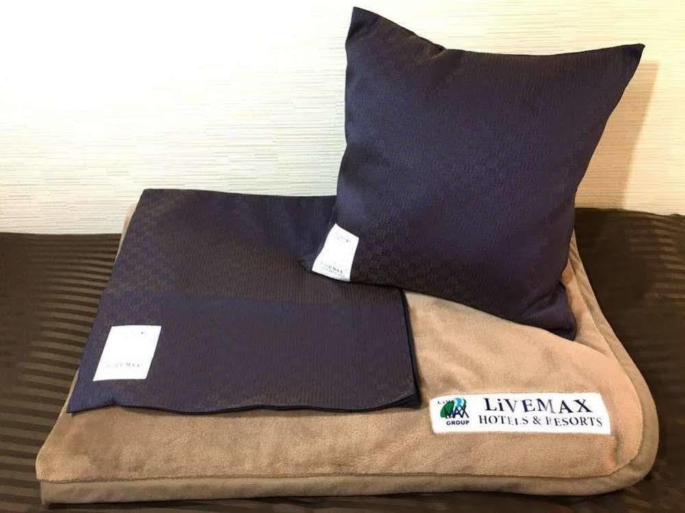 Hotel Livemax Tokyo Shiomi Ekimae Exteriör bild