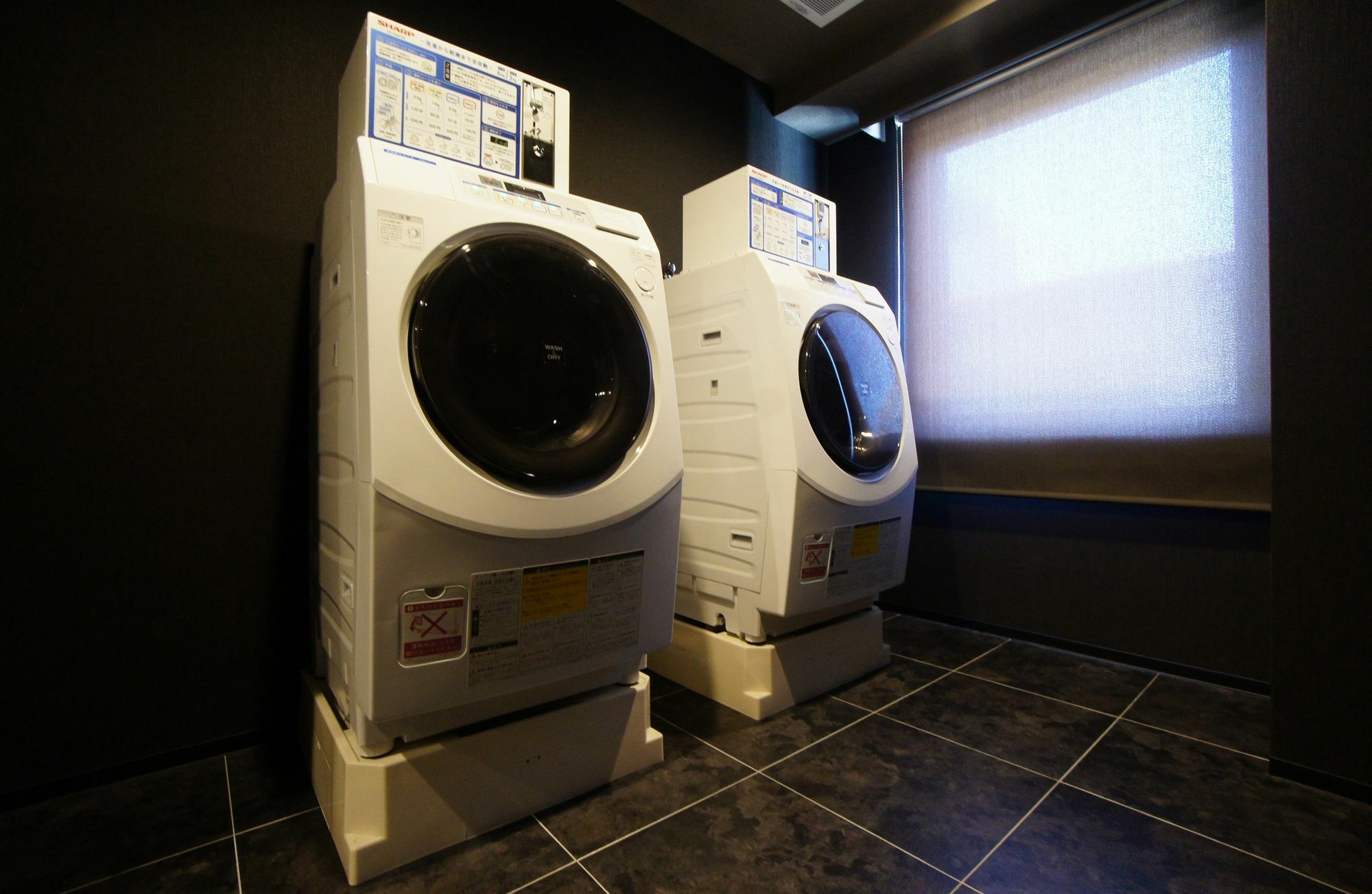 Hotel Livemax Tokyo Shiomi Ekimae Exteriör bild